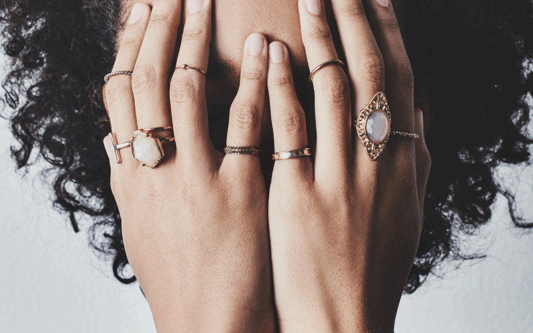 How to Make More Money by Releasing the Fear of Being Seen